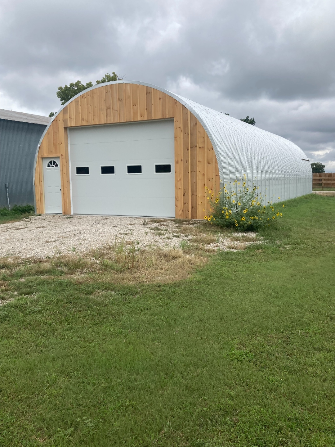 S Series with cedar frame facade, finished workshop
